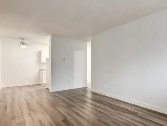 2 Bedroom Apartment Calgary AB LS104400877