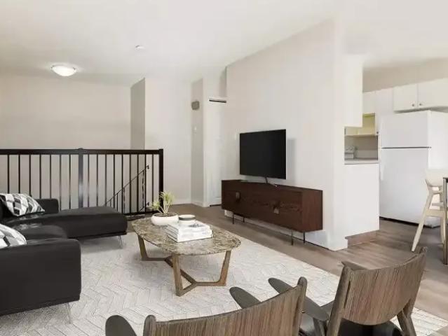 2 Bedroom Apartment Camrose AB 102752073