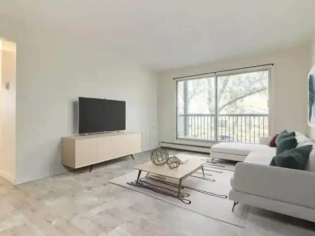 2 Bedroom Apartment Camrose AB 103611061