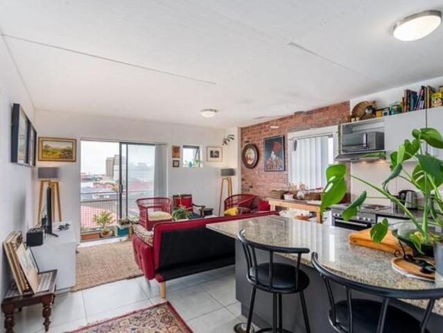2 Bedroom Apartment Cape Town Western Cape LS98764594