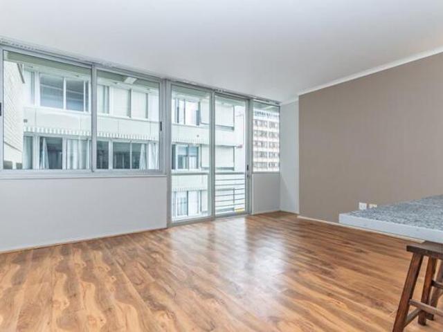 2 Bedroom Apartment Cape Town Western Cape LS103429876