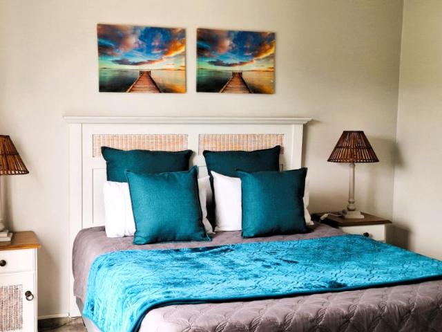 2 Bedroom Apartment Cape Town Cape Town 887 DS85518194