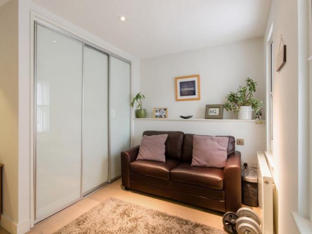 2 Bedroom Apartment, Catherine Street, Covent Garden, WC2B