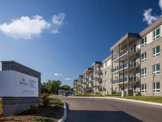 2 Bedroom Apartment Chatham ON LS102658144