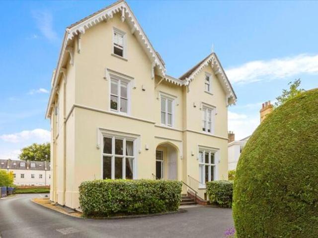 2 Bedroom Apartment Cheltenham Gloucestershire 101351885