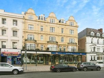 2 Bedroom Apartment Conwy Conwy 100733858
