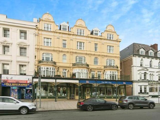 2 Bedroom Apartment Conwy Conwy 100733858