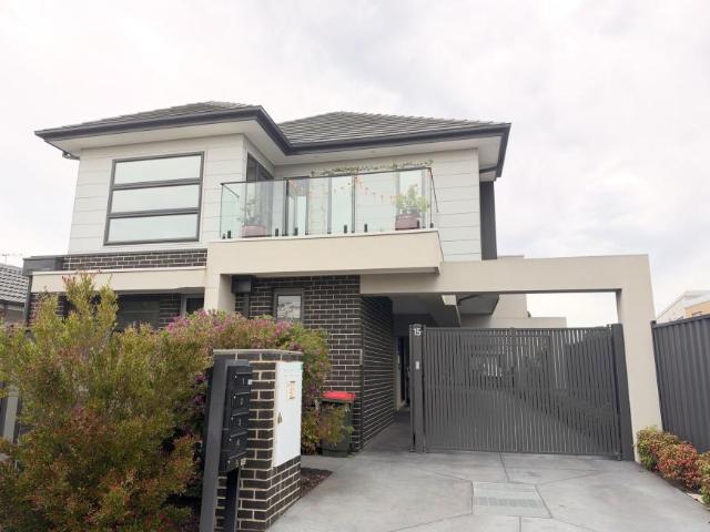 2 Bedroom Apartment Deer Park VIC 105706749