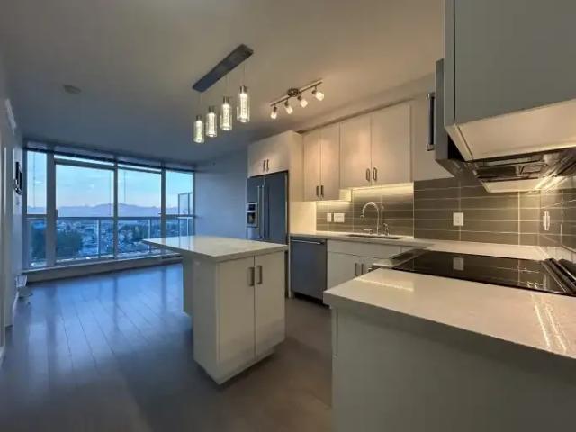2 Bedroom Apartment Delta BC 105087581