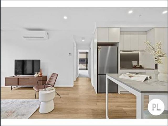 2 bedroom apartment, designed with luxury and comfort at the forefront at SOUTH/CITY/SQ Woolloongabba