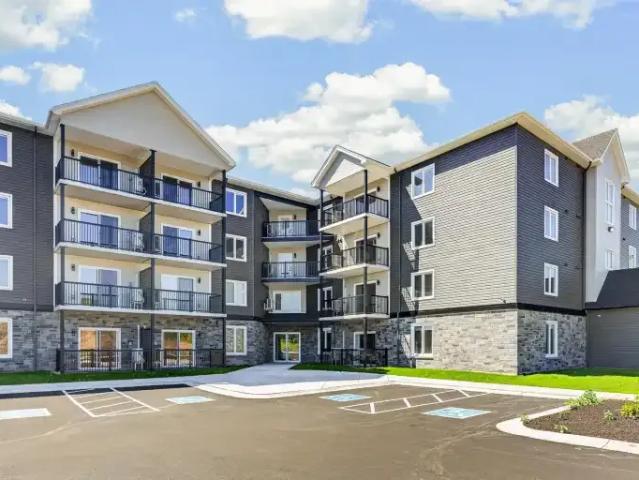 2 Bedroom Apartment Dieppe NB 105135433