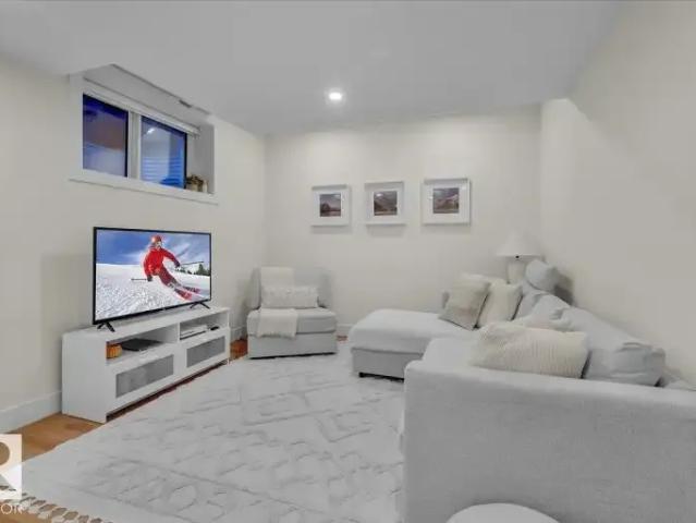 2 Bedroom Apartment Edmonton AB 103411277