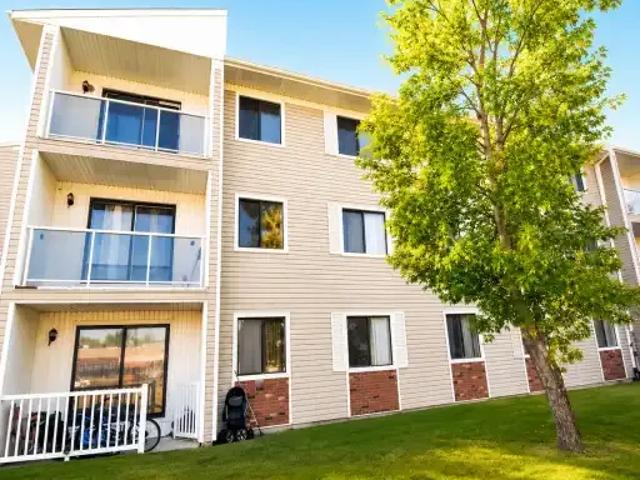2 Bedroom Apartment Edmonton AB 103611402