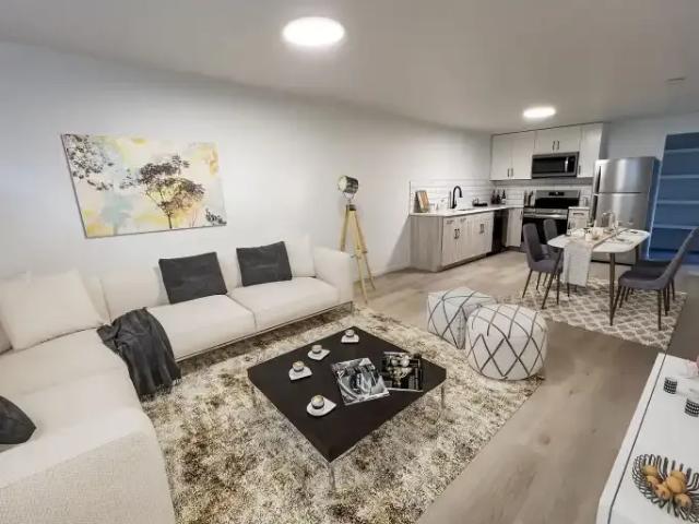 2 Bedroom Apartment Edmonton AB 104181090
