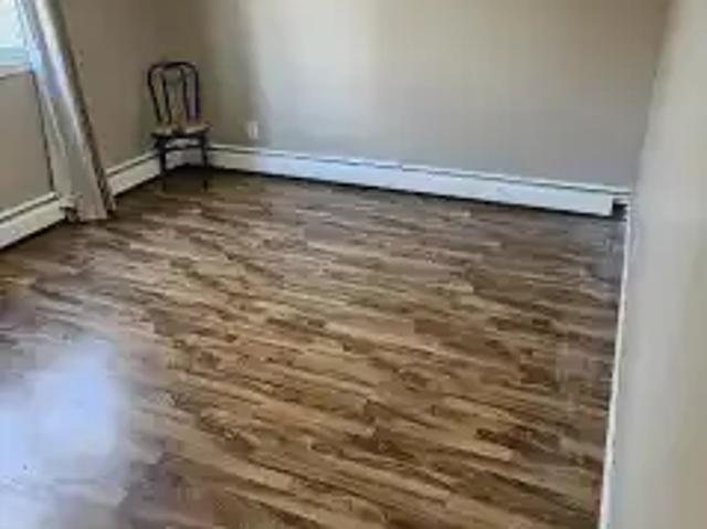 2 Bedroom Apartment Edmonton AB 104322388