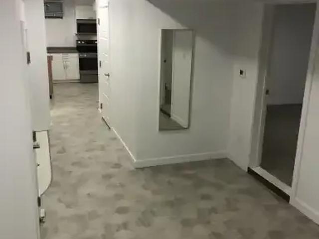 2 Bedroom Apartment Edmonton AB 104638445