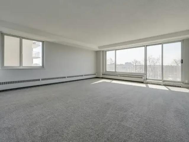 2 Bedroom Apartment Edmonton AB 104875862