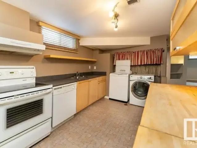 2 Bedroom Apartment Edmonton AB 105110836