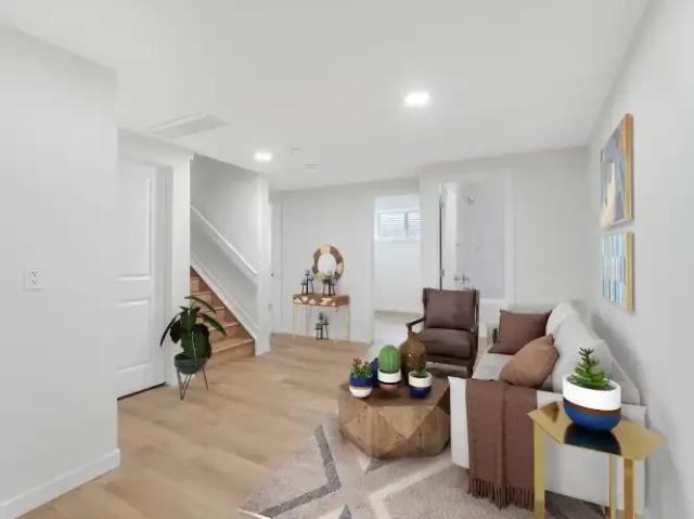 2 Bedroom Apartment Edmonton AB 105135598