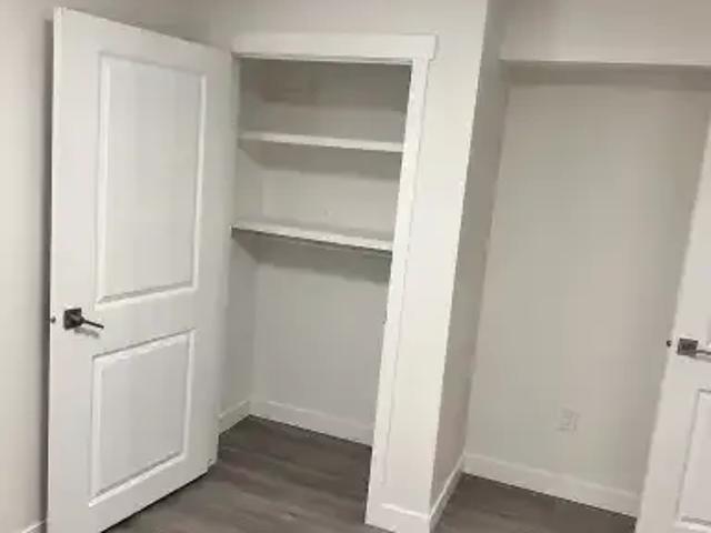 2 Bedroom Apartment Edmonton AB 105466905