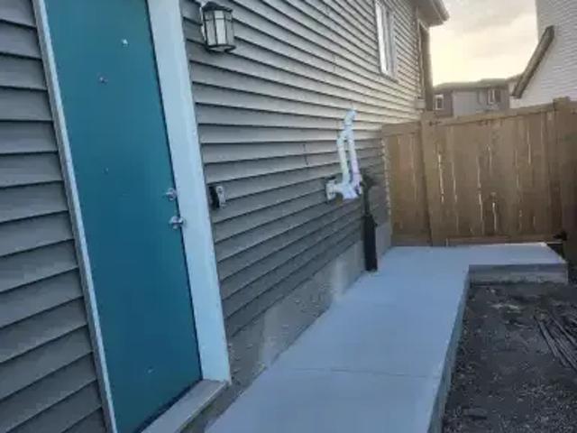 2 Bedroom Apartment Edmonton AB 105505718