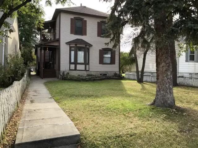 2 Bedroom Apartment Edmonton AB 105804380