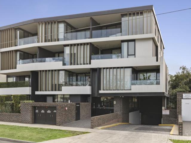2 Bedroom Apartment Elsternwick VIC 101581157