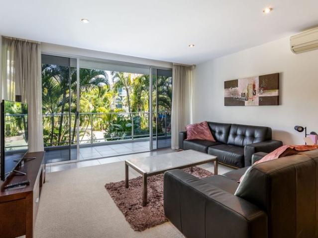 2 BEDROOM APARTMENT FACILITIES INCLUDE POOL, GYM & BBQ AREA