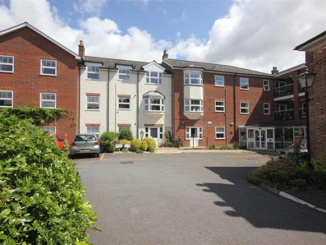 2 Bedroom Apartment Flat