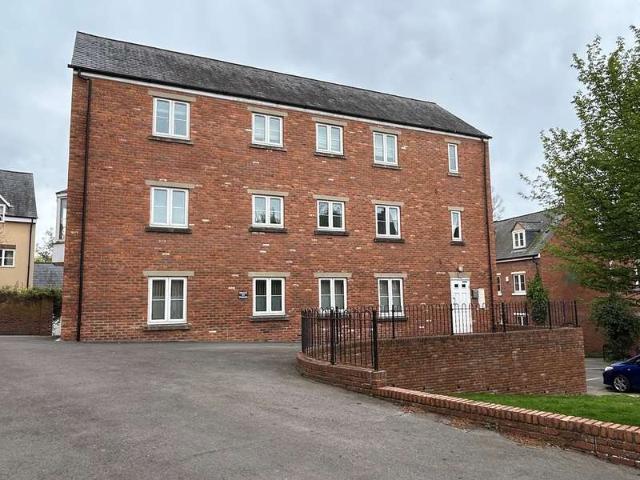 2 Bedroom Apartment Flat