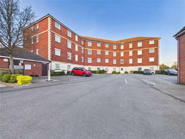 2 Bedroom Apartment Flat