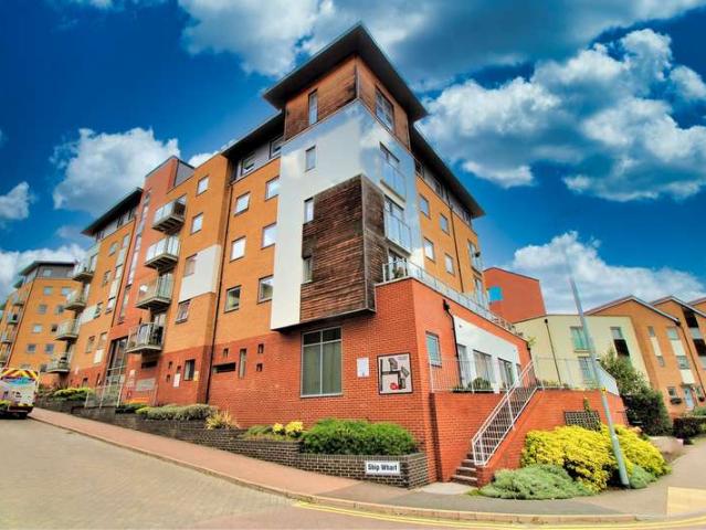 2 Bedroom Apartment Flat