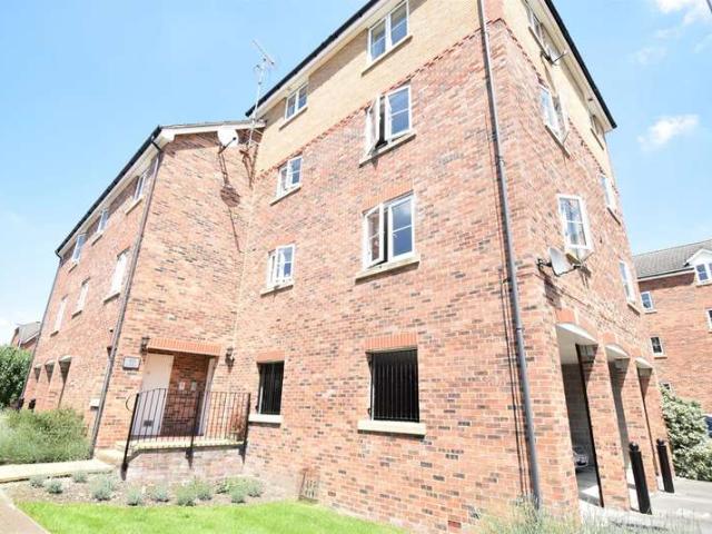 2 Bedroom Apartment Flat