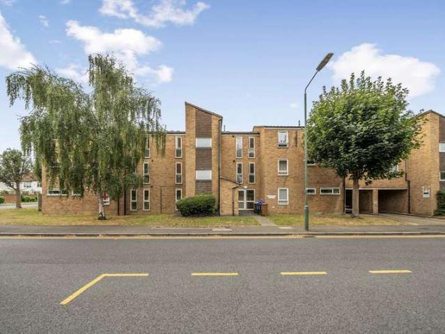 2 Bedroom Apartment Flat