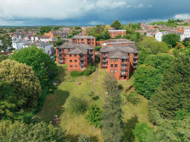 2 Bedroom Apartment Flat