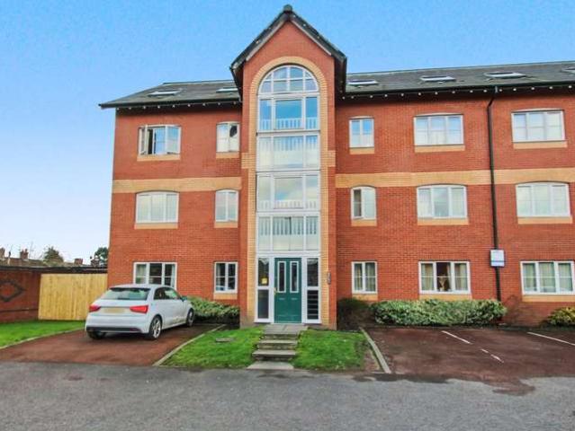 2 Bedroom Apartment Flat