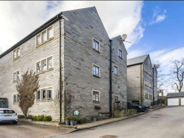 2 Bedroom Apartment Flat