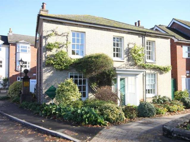2 Bedroom Apartment Flat
