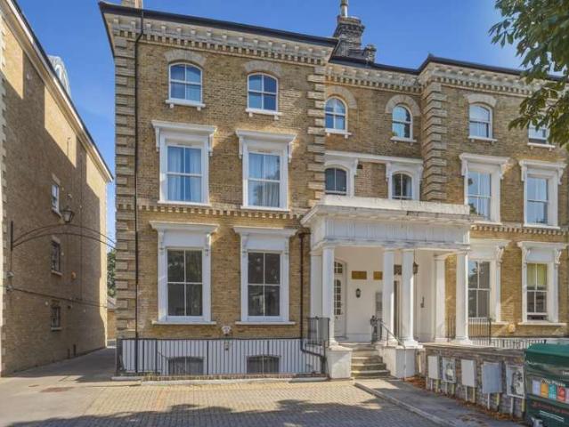 2 Bedroom Apartment Flat