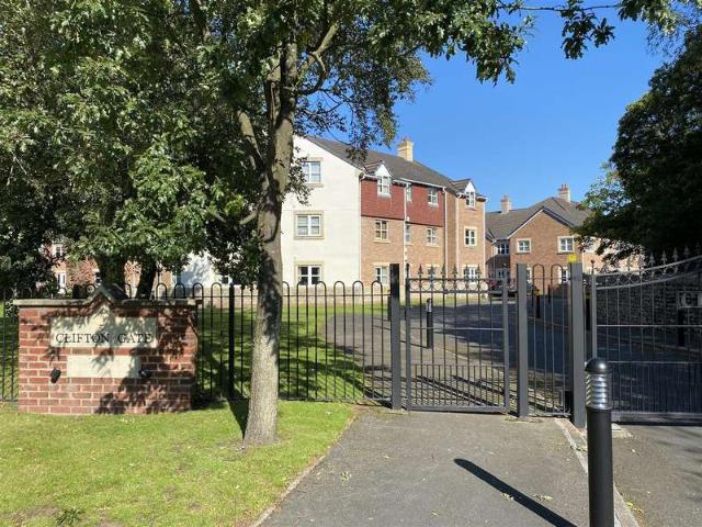 2 Bedroom Apartment Flat