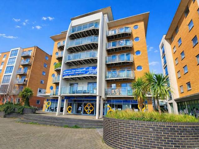 2 Bedroom Apartment Flat