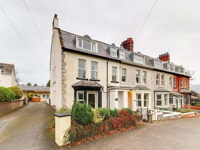 2 Bedroom Apartment Flat