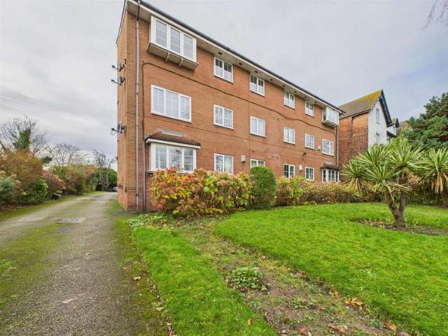 2 Bedroom Apartment Flat