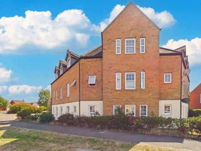2 Bedroom Apartment Flat