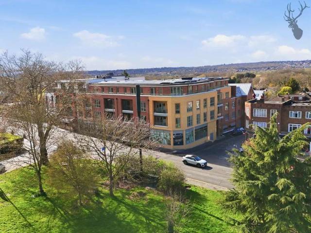 2 Bedroom Apartment Flat