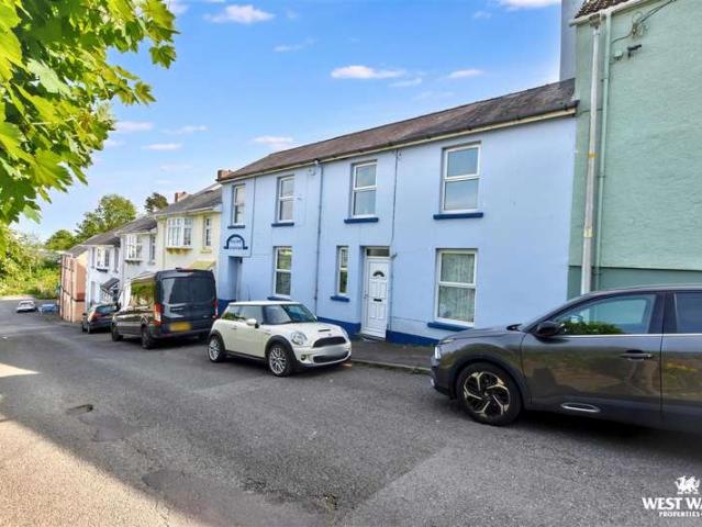 2 Bedroom Apartment Flat