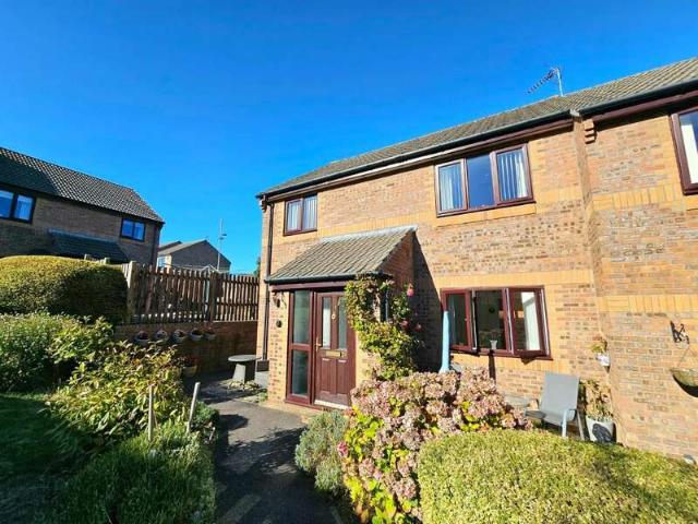 2 Bedroom Apartment Flat