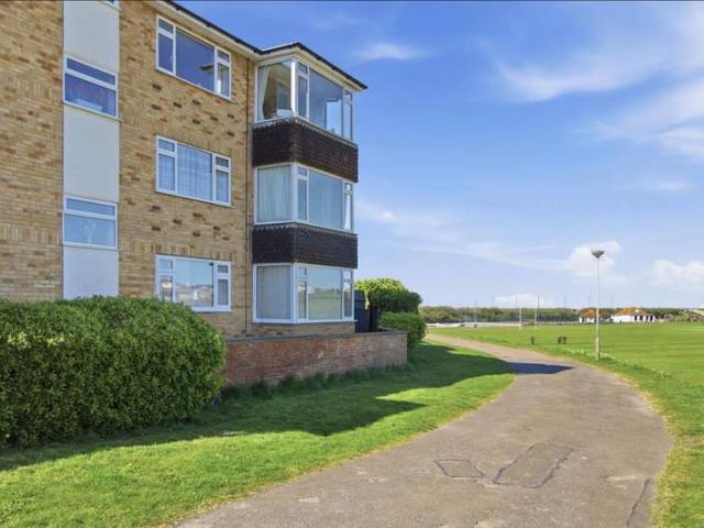 2 Bedroom Apartment Flat