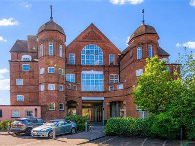 2 Bedroom Apartment Flat