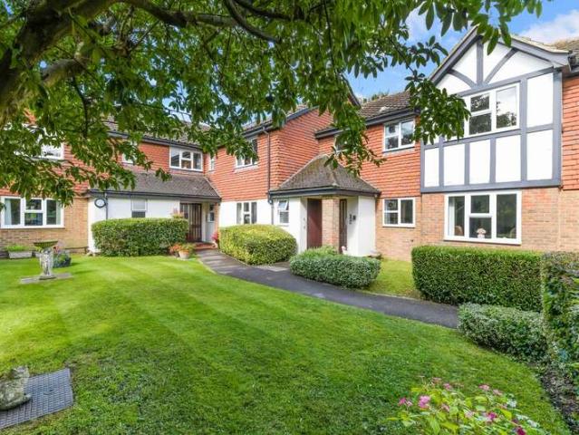 2 Bedroom Apartment Flat